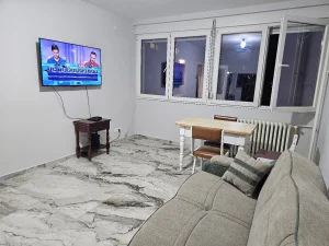 Dragana Rakića 17, Gornji grad, garsonjera, 25 m²