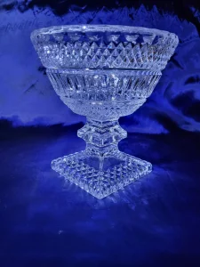 Bombonijera kristal nova Anna Hutte iz 70,80ih.god.Nemacka.