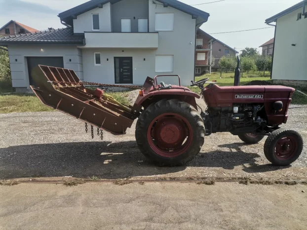 tarupiranje i krcenje zaraslih povrsina