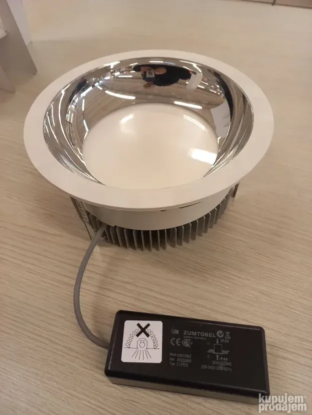 Led reflektor plafonski Zumtobel Panos Evo 50 w