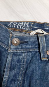 TOMMY HILFIGER farmerke vel. 31 / 32