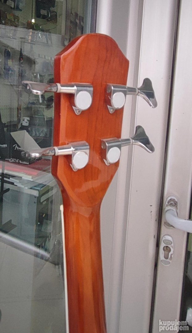 Akusticna ozvucena bas gitara 4/4 firefeel