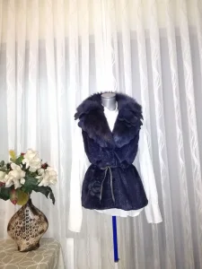 teget krzneni prsluk DMJ vel. L