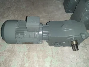 Reduktor 1,1 kw 55 o/min