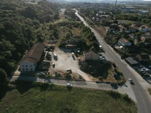 Hala i zemljište Aranđelovac (Prodaja/Izdavanje) 1.76ha