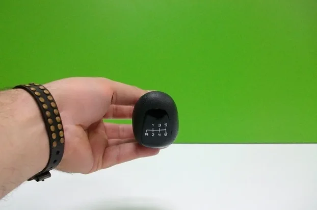 MERCEDES W203 ručica menjača plastična 6 brzina - NOVO