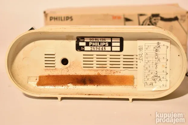 Philips 90 RL 136 vintage AM radio