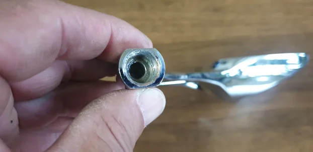 Retrovizor desni, hromiran za Harley-Davidson