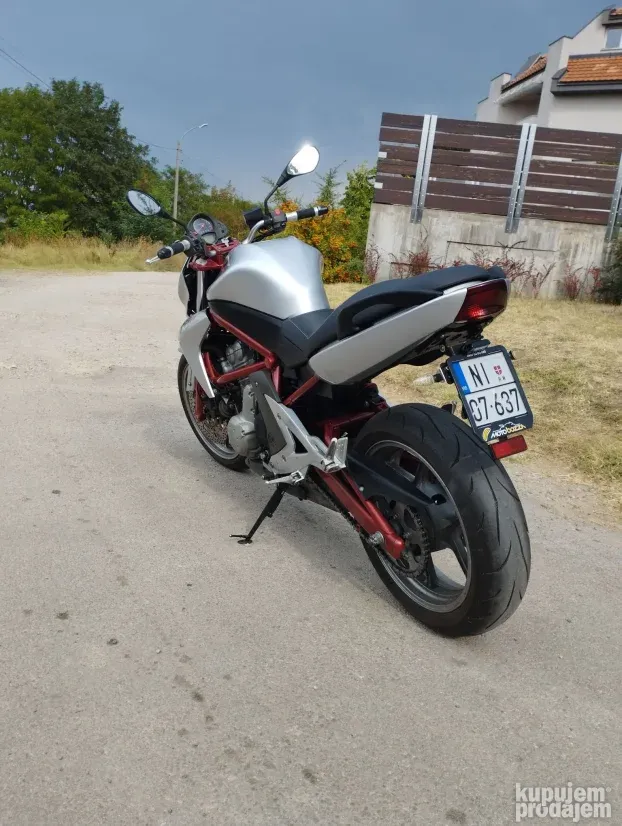 Er6n ABS