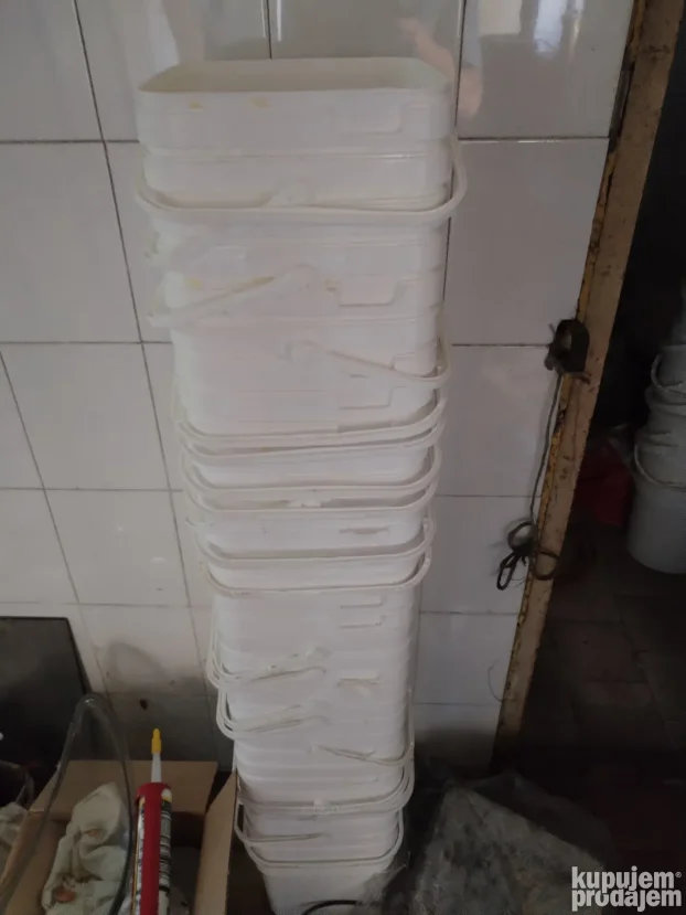 Plastične kantice