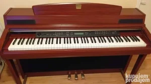 Clavinova YAMAHA CLP-280-M (mahagoni) nekoriscen