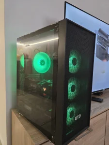 Ryzen 5 5600 + 16GB RAM + 5700XT + SSD 256GB + HDD 2TB