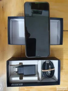 Motorola MOTO e7 +