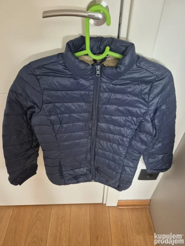 BENETTON jaknica vel. 10-11god