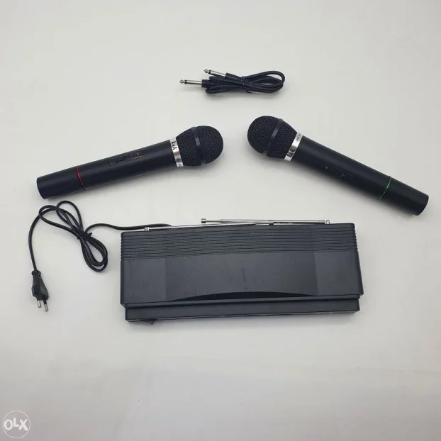 Karaoke bežični mikrofoni (dva mikrofona i resiver AT-306)