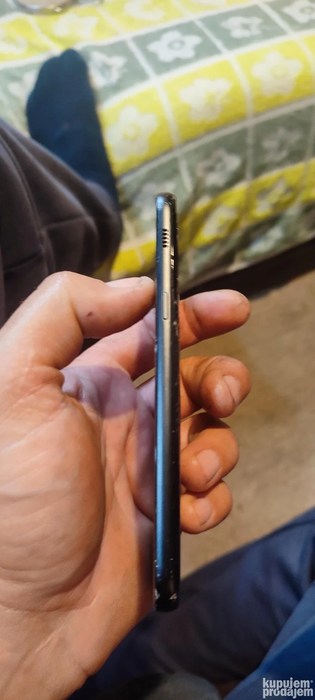 mobilni telefon samsung a3