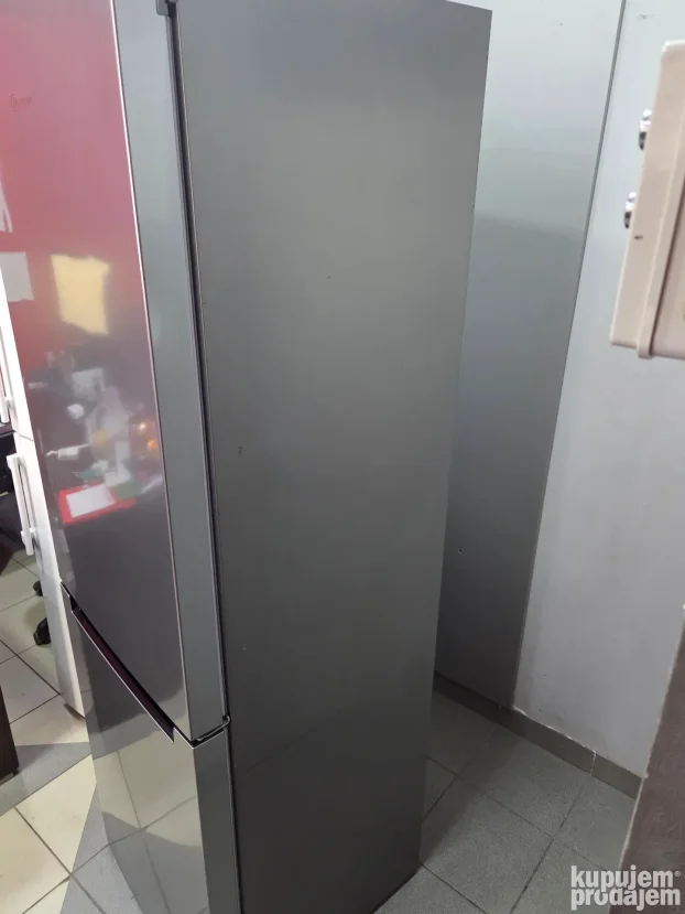 Kombinovani frizider inox Bauknecht A + +