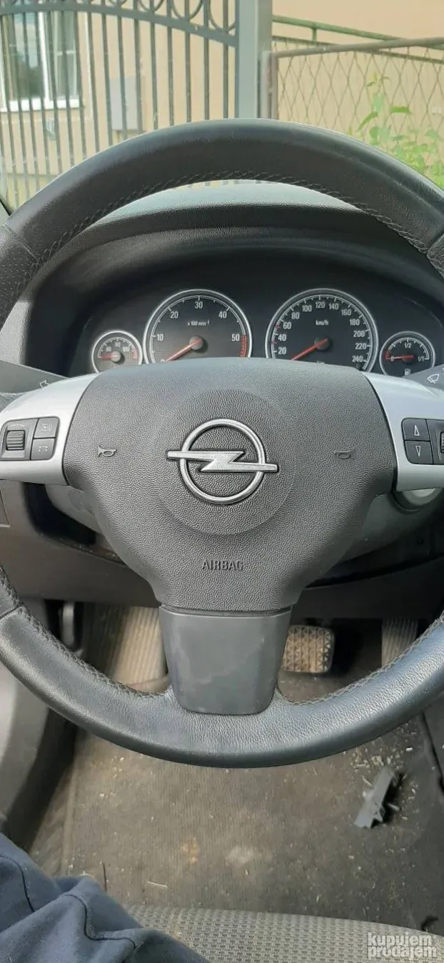 Opel vectra signum volan