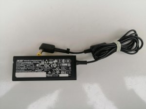 Adapter Acer 19V 2.37A Orginal 5.5x1.7 45W