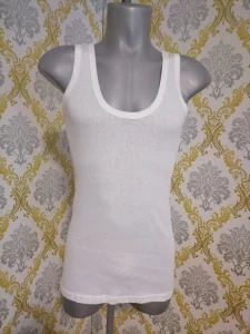 Majica bez rukava za punije muškarce