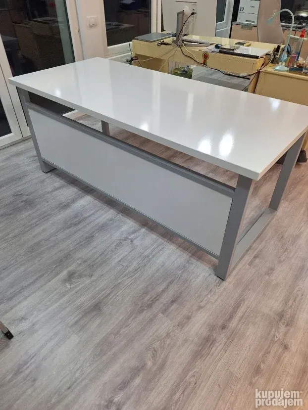Gigant lux Kancelarijski sto Izrada po meri