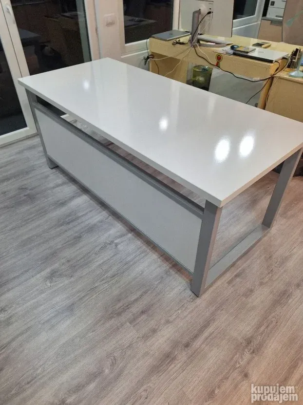 Gigant lux Kancelarijski sto Izrada po meri