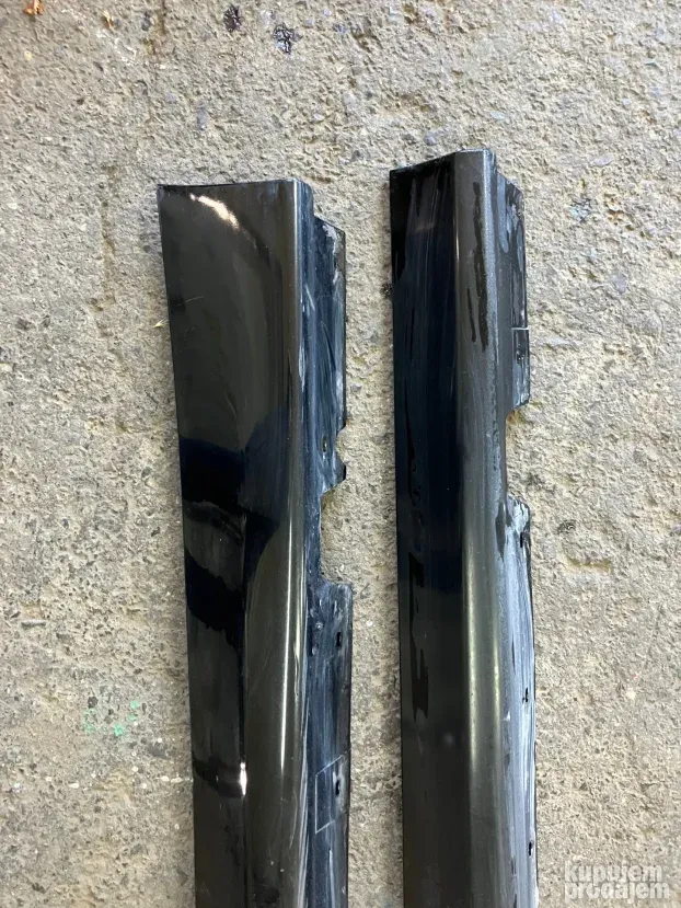 Plasticna obloga lajsne BMW E90 crna