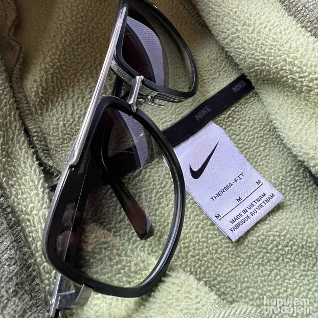 NIKE THERMA-FIT ORIGINAL muski zeleni duks sa kapuljacom M