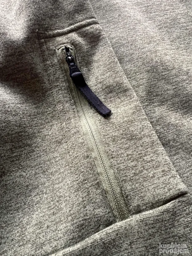 NIKE THERMA-FIT ORIGINAL muski zeleni duks sa kapuljacom M