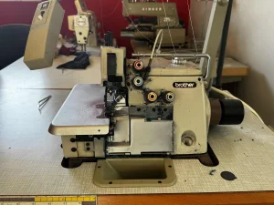 Industrijska overlock masina Brother