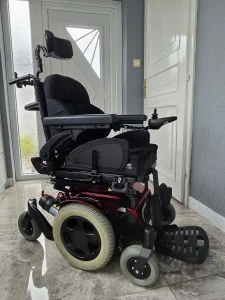 Elektricna invalidska kolica Quickie Salsa M2