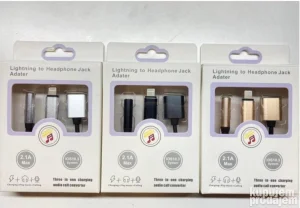 Iphone adapter iPhone na AUX 3.5mm sa slotom za punjac
