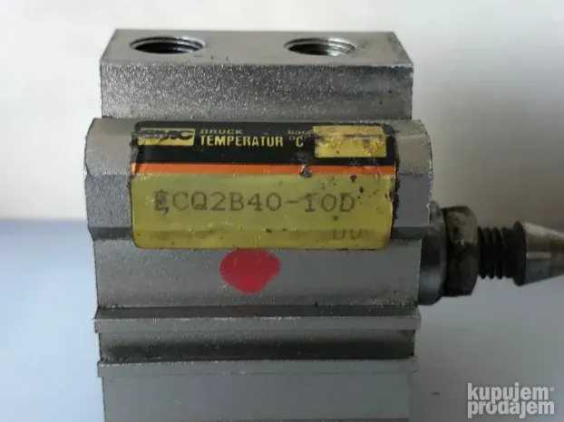 SMC ECQ2B40-10D kompaktni pneumatski cilindar
