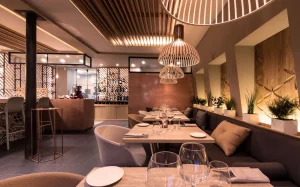 Kafe-restoran sa velikom terasom u centru Novog Sada