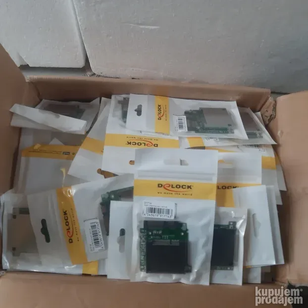 CFast na SATA 22 adapter za Compact Flash kartice Delock