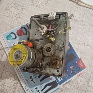 Monofazni motor sa reduktorom 2