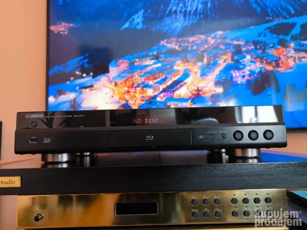 Yamaha BD-S671