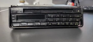 Sony CDX-7582 FM/AM