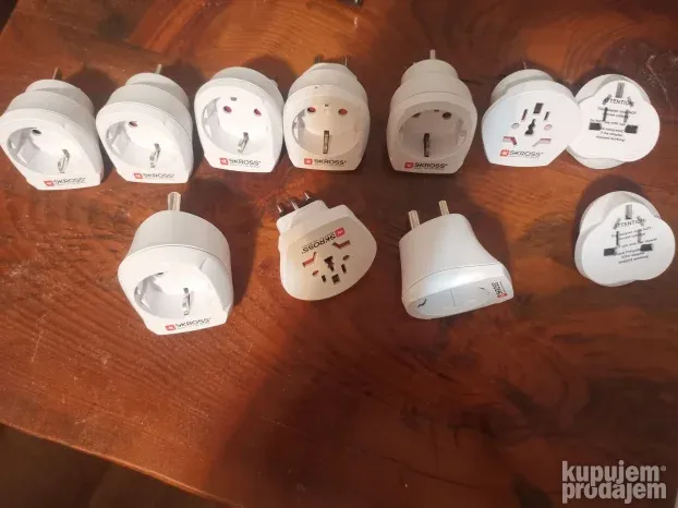 Skorss adapteri (uticnice) - razni- 11 komada