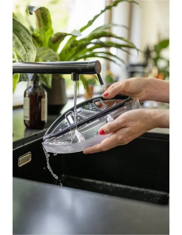 Robot usisivaš i MOP Karcher RCF 3