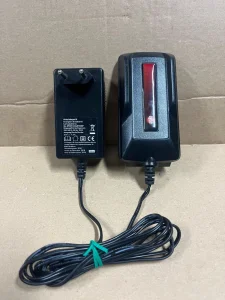 Adapter Punjač za Litijum - Jonske baterije 24V / 1000mA
