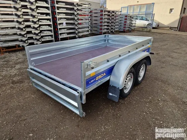 Prikolica vesta light 25 da