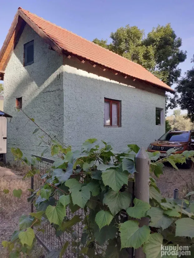Kuca 72m2 na Dunavu Gajacki rukavac,0616362681