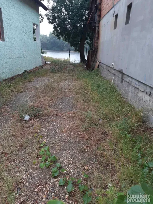 Kuca 72m2 na Dunavu Gajacki rukavac,0616362681