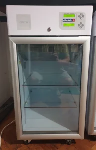 Frižider labaratoriski-farmaceutski Fiocchetti Italija