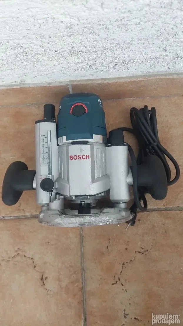 Bosch frezer 1600 w ( glodalica) NOVA