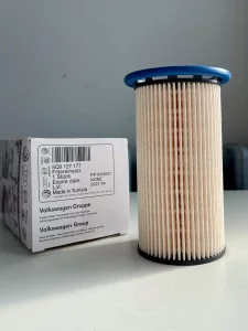 Audi VW filter goriva 5Q0127177 NOVO