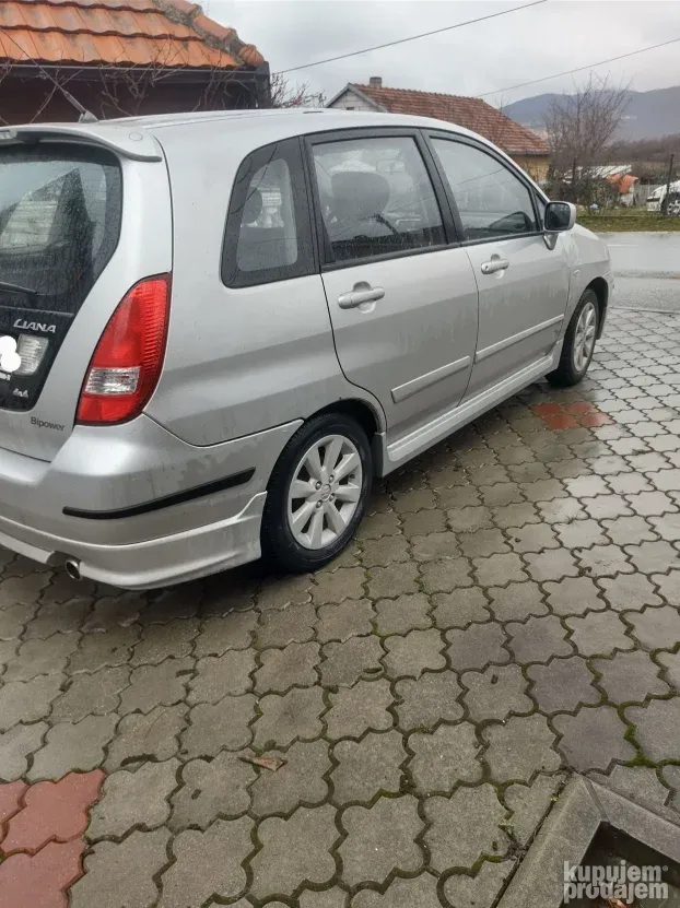 2005 Suzuki Liana 4x4 1.6 benz