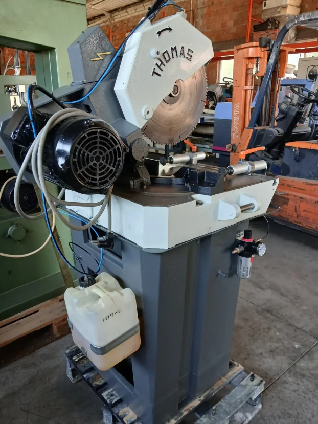 Jednoglavi ger TOHOMAS