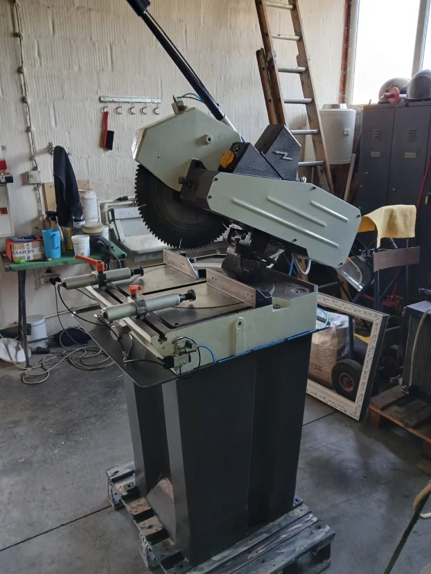 Jednoglavi ger TOHOMAS